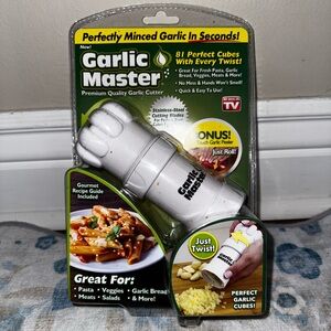 Garlic Master Premium Quality Garlic Cutter
